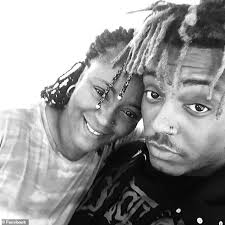 You can also upload and share your favorite juice wrld aesthetic wallpapers. Juice Wrld S Family Say They Hope His Legacy Will Help Others Win Their Battles Against Addiction Daily Mail Online