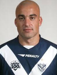 Santiago martín silva oliveira (montevideo, uruguay, 9 de diciembre de 1980) es un futbolista uruguayo. Santiago Silva Alchetron The Free Social Encyclopedia