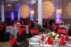 Black White Red Table Decor And Linen With Black Chair Covers W Red Sashes Black Chair Covers Black And White Tablecloth White Table Cover