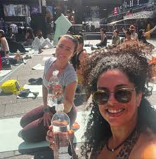 Lucy Arnett💫 Yoga,Pranayama, Meditation,Holistic Birth Support