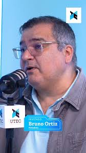 🤔 ¿La IA reemplaza al periodista o lo potencia?, 📰 Bruno Ortiz,  periodista de El Comercio, nos acompaña en el episodio 6 de Punto Tech para  conversar sobre los retos y oportunidades que la ...