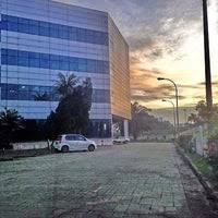 Ann joo resources berhad, an investment holding company, manufactures and trades in iron, steel, and steel related products in malaysia and singapore. Fotos En Ann Joo Steel Berhad Fabrica En Perai