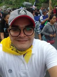 Loúltimo Byron Estrada lider universitario de León y ex reo político  participó en la ciudad de Matagalpa de la peregrinación al Divino Niño,  durante la caminata donde se desbordó la feligresía católica