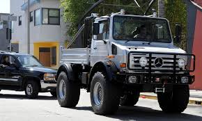 Arnie Doesn T Do Small Action Star In Mercedes Unimog Celebrity Wotnot Unimog Monster Trucks Mercedes Unimog