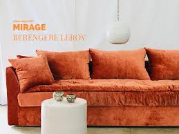 Canapé en cuir nubuck halton avec piètement chromé, disponible en une vaste gamme de revêtements en tissu, velours, simili cuir et cuir mince. Fabricant De Canape Luxe Sur Mesure En Provence Alpes Cote D Azur Berengere Leroy