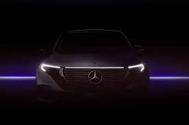 It's flanked by sweptback headlights with led. Mercedes Benz Eqc To Be Revealed Today Autocar