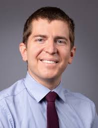 Ariel Marks's Instagram, Twitter & Facebook