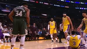 Antetokounmpo (32 pts, 11 reb, 6 ast) l. Recap Of The Bucks V Lakers Game
