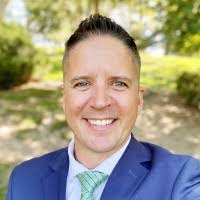 Stephanie Moultrie's Instagram, Twitter & Facebook