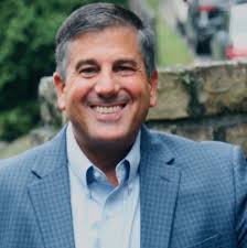 Jeff Mclellan's Instagram, Twitter & Facebook