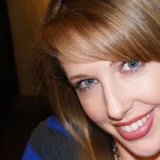 Carrie Monroe (@cmmonroe9)