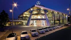 Approaching on the a8 motorway from ulm Stuttgart Mercedes Benz Cars Vans Own Retail Daimler
