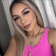 How to cut out a design using a Cricut Explorer?