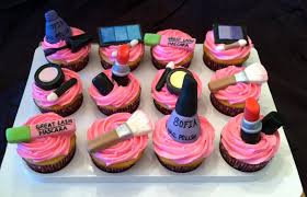 If you love these make up games your girlfriends possibly do too. Pin By Rachel Migliorino On Frosted Artistry Girly Cakes Fondant Cupcake Toppers Makeup Cupcakes