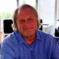 Elizabeth Hannum's Instagram, Twitter & Facebook