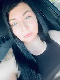 We have a few full time spots available in our daycare. 🌸Fun, loving and  safe environment 🌸Circle time (we learn our shapes, numbers and letters  etc. 🌸Farm friendly environment and experience. 🌸Accepting