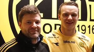 Marius lode (born 11 march 1993) is a norwegian footballer who plays as a centre back for norwegian club fk bodø/glimt. Marius Lode Har Signert Bodo Glimt