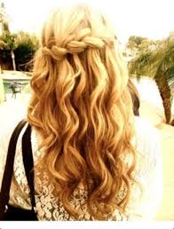 Brianne Denn Adli Kullanicinin Simple Hairstyles Panosundaki Pin Sac Guzelligi Kivircik Sac Dalgali Sac Modelleri