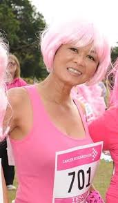 Everly Lee is fundraising for Cancer Research UK