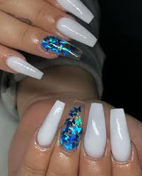 Short coffin nail wearers, this tiny design is for you. 20 Cool Coffin Cute Acrylic Nails Ideas Nail Art Designs 2020