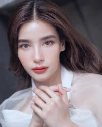 9 Lawan Main Mario Maurer di Film, Ada Baifern Pimchanok