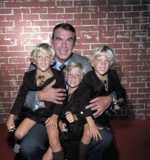 Fred Macmurray My Three Sons American Actors Old Tv Shows
