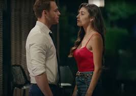 Serkan stays with eda and kiraz. Sen Cal Kapimi Dizisinden Yeni Tanitim Geldi