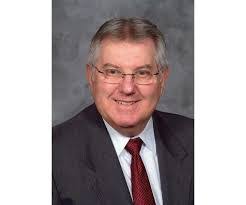 Hal Briggs's Instagram, Twitter & Facebook