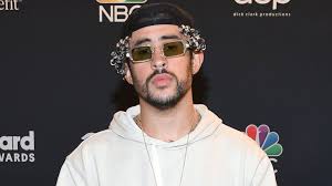 Puerto rican rapper bad bunny just dropped a new music video for his song booker t which heavily features a wwe legend of the same name. 2020 Billboard Music Awards Red Carpet Bad Bunny Nicole Richie More Entertainment Tonight