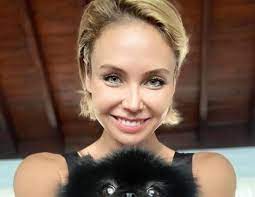 Гороскоп на неделю со 2 по 8 августа 2021 года. Lyajsan Utyasheva Ne Smogla Skryt Okruglivshijsya Zhivot Na Otdyhe