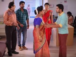 Enjoy latest & full episodes of karthika deepam tv serial online, starring vivek gopan,vijitha,snisha,amrita,roshan,kottayam rasheed,yadu krishnan. Karthika Deepam Spoiler Karthik To Learn That Hima And Sourya Are His Daughters Times Of India