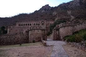 Bhangarh Fort Most Haunted Place In World Most Haunted Places Most Haunted Haunted Places