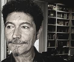 Septiembre se enriquece con “La mujer de la escalera” Pedro A. González  Moreno