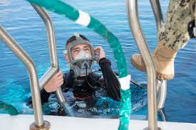 Deep Sea Soldiers Army Divers Train For Bevy Of Dangers