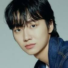 Sung Yoo-Bin MBTI Personality Type