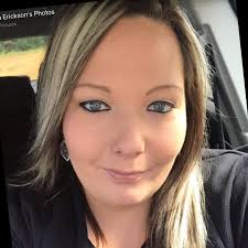 Sheena Erickson's Instagram, Twitter & Facebook