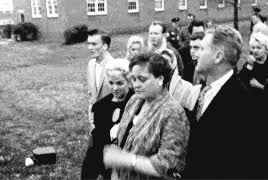 Discover more posts about gladys presley. Gladys Presley Gifs Primo Gif Latest Animated Gifs
