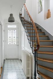 Maison Yvelines Renovation D Une Meuliere 19e Pour Une Famille Escaliers Maison Renovation Maison Maison