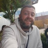 90+ Profile mit dem Suchbegriff „Cave“