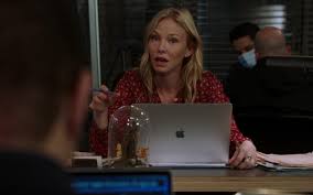 April troost (estella warren) is the main villainess of design, episode 7.02 of law & order: An6oodnbvylpjm
