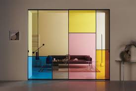 Untuk dinding kedap air diperlukan campuran 1:2 atau 1:3 (artinya, 1 takaran semen dipadu dengan 3 takaran pasir untuk dinding yang tidak harus kedap air, dapat digunakan perbandingan 1:4 hingga 1:6. Intip Tips Menggunakan Kaca Untuk Memperindah Interior Rumah Sarae Id