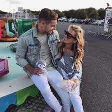 Pin On Olivia Attwood