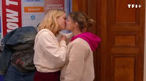 REVIVEZ - Star Academy : baiser enflammé, élève éliminé... les temps forts  de la soirée | TF1 INFO