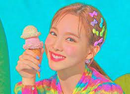 اعجبتك الصورة fotos coloridas menina coreana k idols