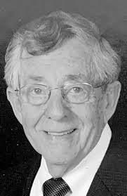 Maxine Fontenot's Instagram, Twitter & Facebook