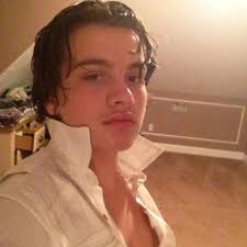 Uxbridge Driveway Gypsies Form Church That's Really A Cult Used To Prey On  Vulnerable Teenage Girls