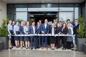 Holiday inn is a modern hotel that provides business and leisure travellers with the comfort they seek. Holiday Inn Express Careers Jobs Zippia