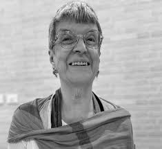 ➤ Stella Salazar Franco