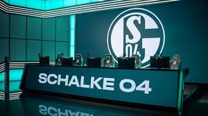 Alle termine der königsblauen im überblick. Schalke 04 Verabschiedet Sich Aus Lec Millionendeal Ist Fix