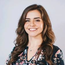 Lindsey Steck's Instagram, Twitter & Facebook